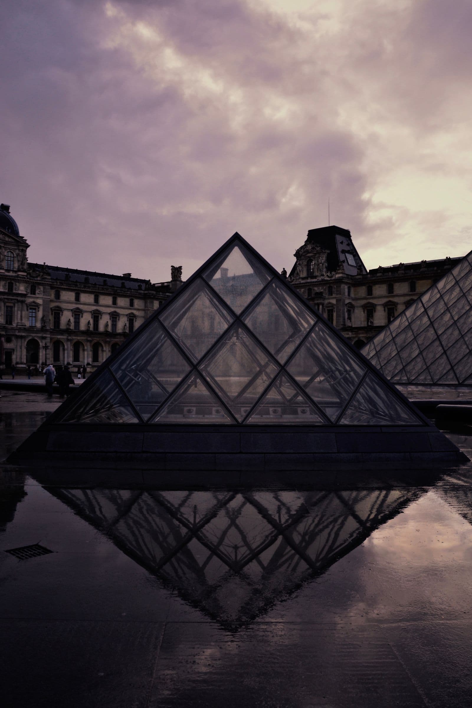 Le Louvre à Paris, France